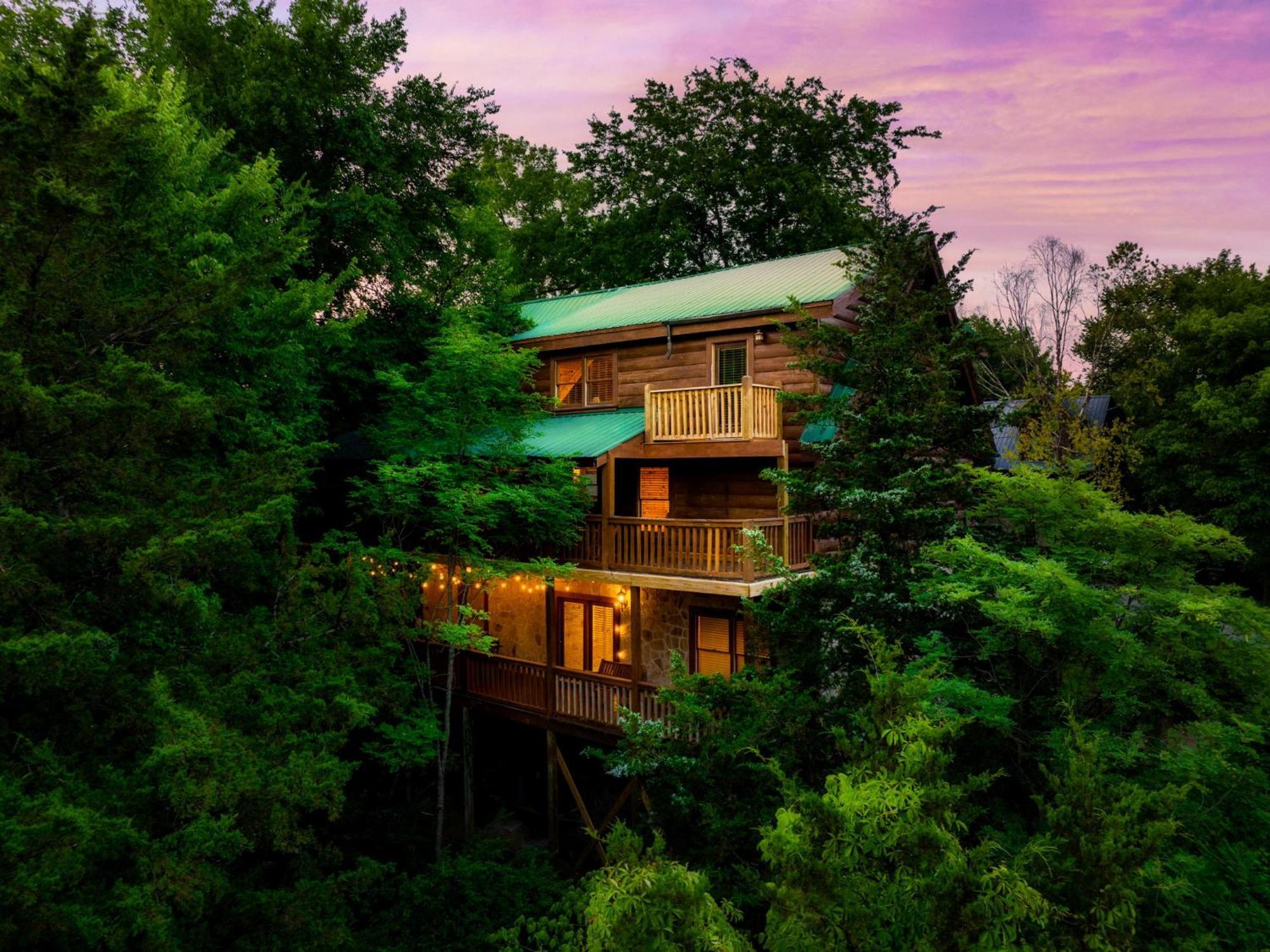 Alpine Resort Near Dollywood, Hot Tub, Game Room, Outdoor Pool, Fast Wifi Pigeon Forge Exterior photo